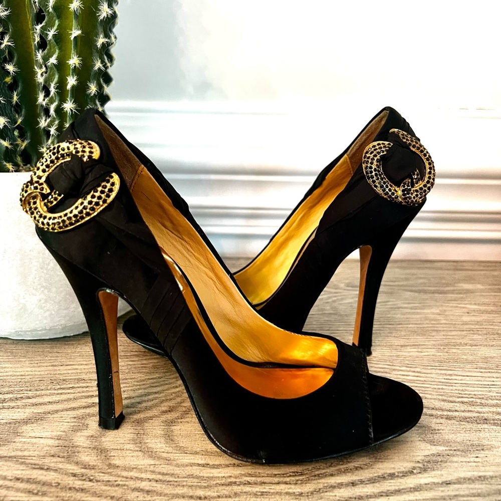 Badgley Mischka Badgley Black Karlisle Satin with Gold Embellishment heels